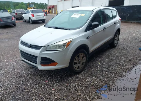 2013 Ford Escape S из США, поврежденный, VIN 1FMCU0F78DUD87641